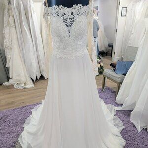 Essence of Australia D2569 Off shoulder wedding Dress in Ivory